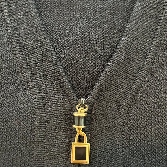 St John Basics Black Sweater Jacket Size 2 - Picture 6 of 6